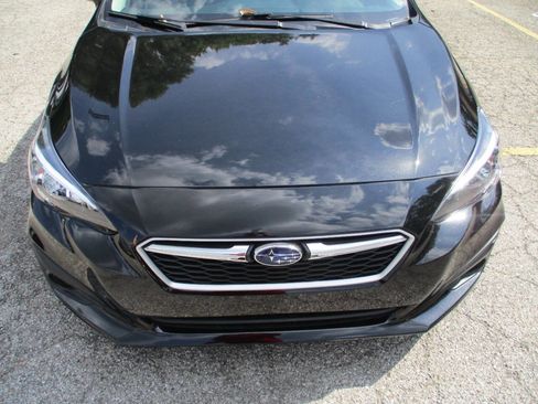 Used 2019 Subaru Impreza 2.0i Premium image 23
