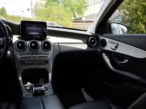 Used 2016 Mercedes-Benz C 300 Sedan image 21
