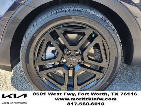 Certified 2025 Kia Telluride SX Prestige X-Line AWD/4WD image 9