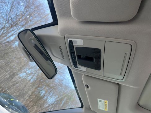 Used 2024 Honda CR-V EX image 27