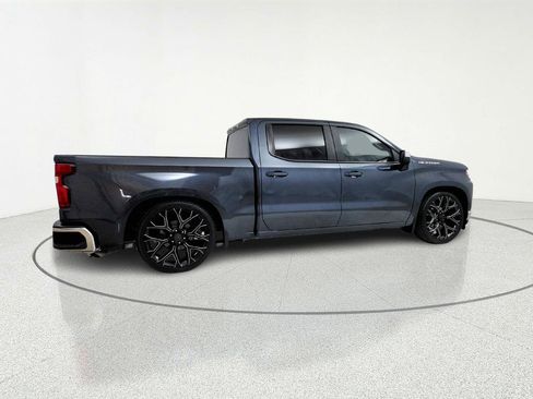 Used 2020 Chevrolet Silverado 1500 LT RWD image 9