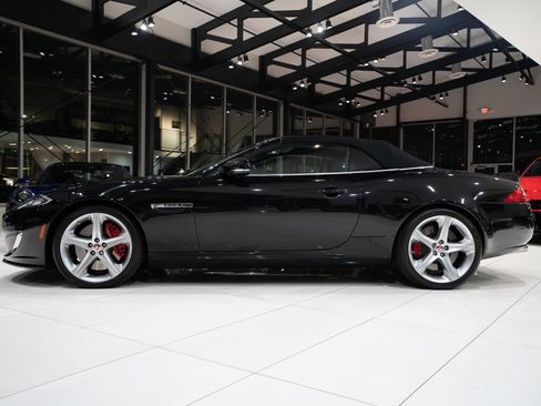 Used 2015 Jaguar XKR R RWD image 39