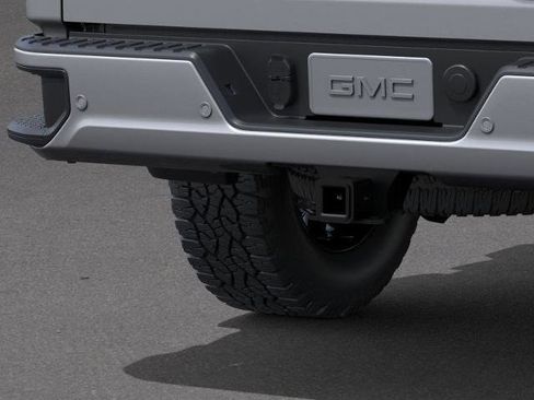 New 2025 GMC Sierra 2500 AT4 w/ AT4 Premium Plus Package image 14