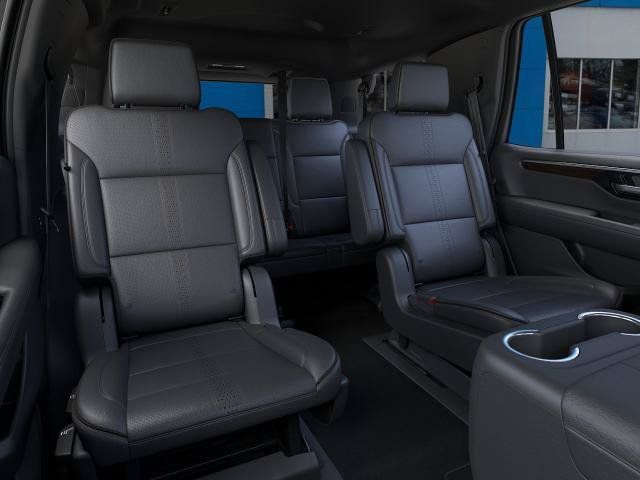 New 2026 Chevrolet Tahoe High Country w/ Sun And Tow Package AWD/4WD image 17