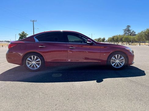 Used 2014 INFINITI Q50 Premium w/ Deluxe Touring Package RWD image 4