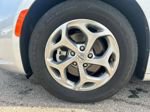 Used 2023 Chrysler Pacifica Limited FWD image 18