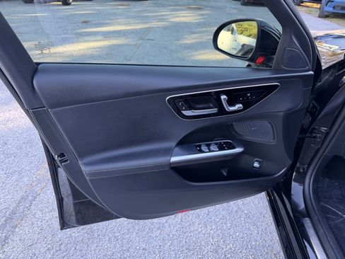 Used 2023 Mercedes-Benz C 300 Sedan image 13