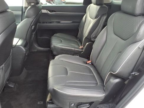 Used 2024 Hyundai Palisade SEL FWD image 11