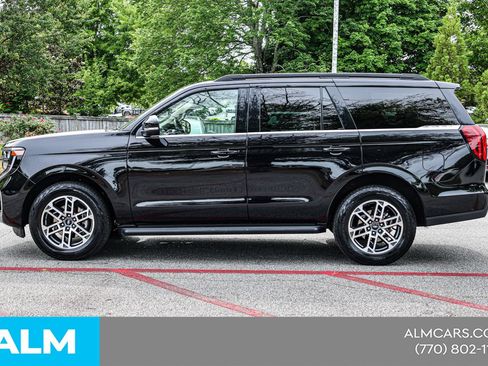 Used 2025 Ford Expedition Active AWD/4WD image 10