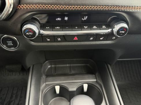 Used 2025 MAZDA CX-50 AWD 2.5 S w/ Accent Package image 23