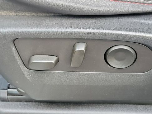 Used 2023 Chevrolet Tahoe RST image 19