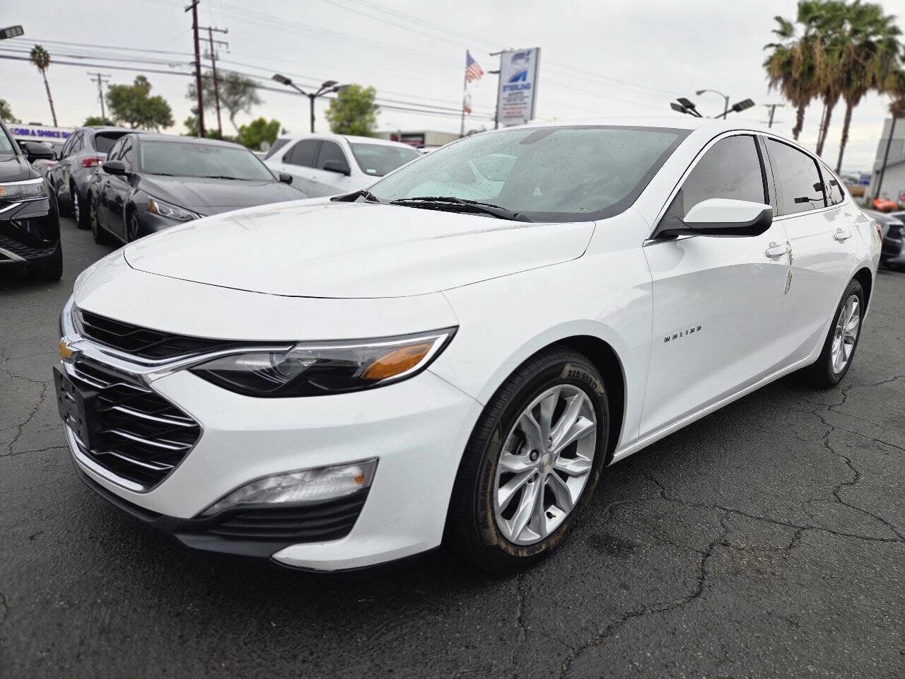 Used 2020 Chevrolet Malibu LT FWD image 3