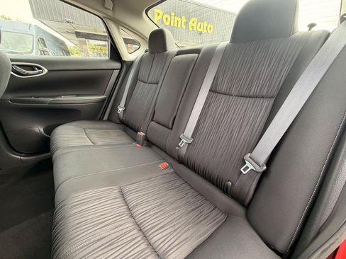 Used 2018 Nissan Sentra SV FWD image 13
