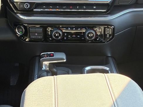 New 2026 Chevrolet Silverado 1500 LTZ w/ LTZ Premium Package image 20