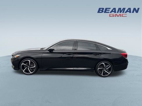Used 2019 Honda Accord Sport image 4