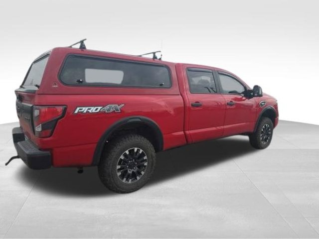 Used 2021 Nissan Titan PRO-4X w/ Pro-4x Convenience Package AWD/4WD image 4