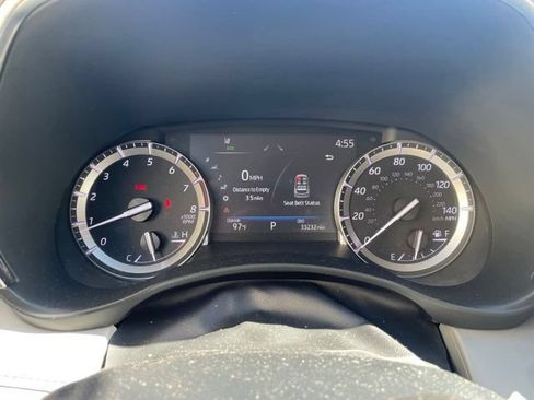 Used 2022 Toyota Highlander Platinum AWD/4WD image 6