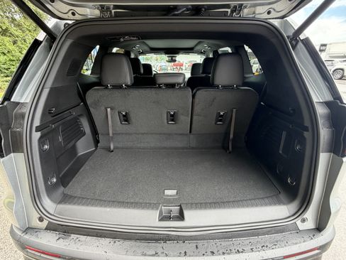 New 2026 GMC Acadia AT4 AWD/4WD image 4