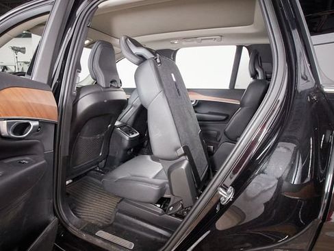 Certified 2023 Volvo XC90 B6 Plus w/ Protection Package AWD/4WD image 22