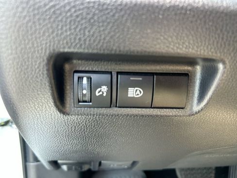 Certified 2025 Toyota RAV4 LE FWD image 13