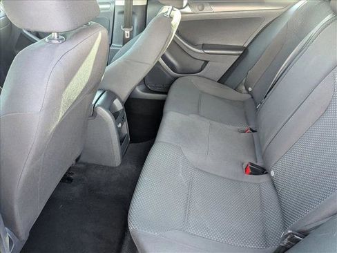 Used 2014 Volkswagen Jetta S image 16