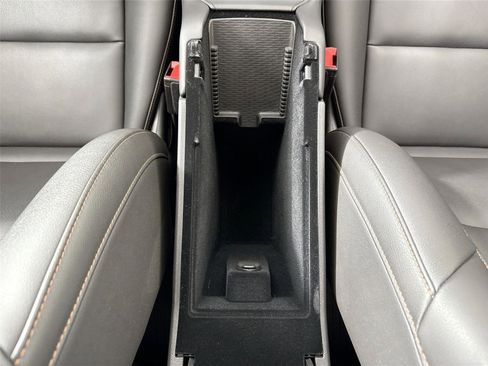 Used 2021 Cadillac XT4 Sport w/ Cold Weather Package image 36