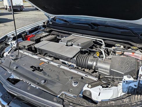 Used 2025 Chevrolet Colorado Z71 image 34