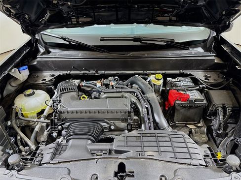 Used 2025 Ford Maverick XLT w/ Equipment Group 302A image 26