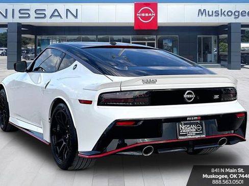 New 2026 Nissan Z NISMO image 3