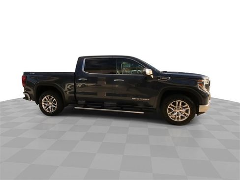 Certified 2021 GMC Sierra 1500 SLT w/ SLT Premium Plus Package image 17
