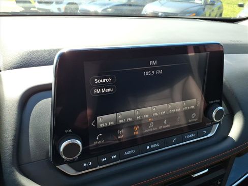 Used 2025 Nissan Rogue SV w/ Rock Creek Premium Package image 19