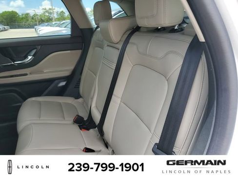 New 2025 Lincoln Corsair FWD image 19