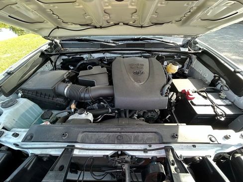 Used 2023 Toyota Tacoma SR5 image 11