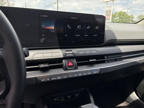 Used 2025 Kia K4 FWD image 20
