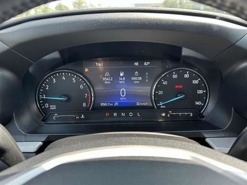 Used 2023 Ford Explorer XLT image 16