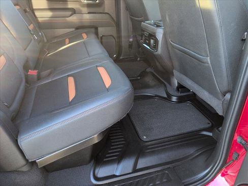 Used 2024 GMC Sierra 1500 AT4 w/ Technology Package image 12