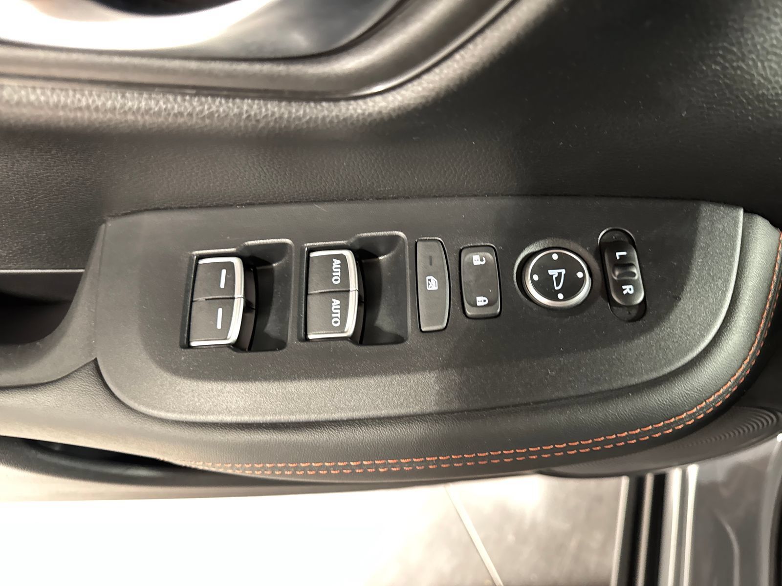 Certified 2024 Honda HR-V Sport image 18
