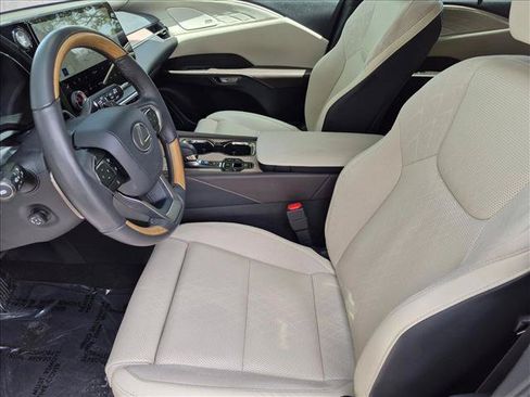 Used 2025 Lexus RX 350 AWD w/ Convenience Package image 16