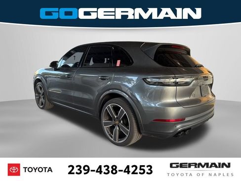 Used 2019 Porsche Cayenne S AWD/4WD image 5