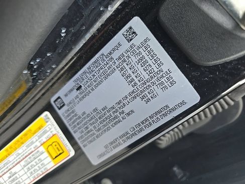 Used 2023 GMC Yukon XL Denali AWD/4WD image 17