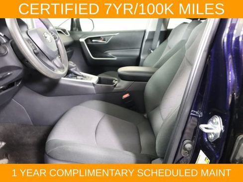 Used 2024 Toyota RAV4 XLE AWD/4WD image 38