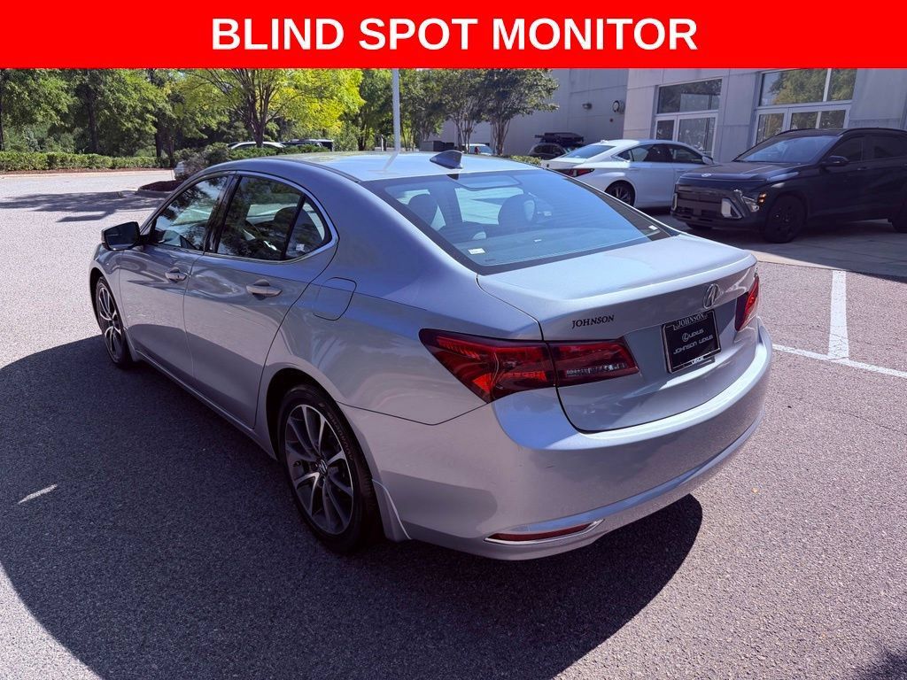 Used 2017 Acura TLX w/ Technology Package FWD image 5