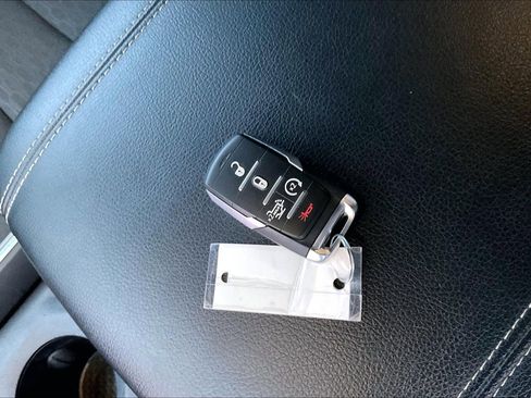 Used 2025 RAM 1500 Big Horn image 10