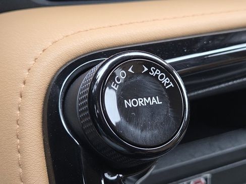 Used 2025 Lexus NX 350 AWD w/ Premium Package image 19