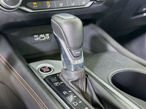 Certified 2019 Nissan Altima 2.5 SR w/ SR Premium Package AWD/4WD image 10