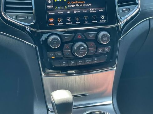 Used 2021 Jeep Grand Cherokee Limited AWD/4WD image 15