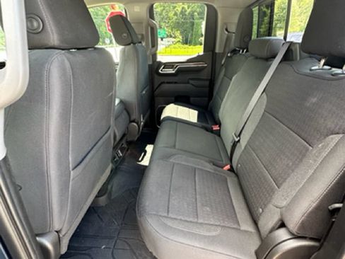 Used 2023 Chevrolet Silverado 1500 LT w/ Convenience Package II RWD image 17