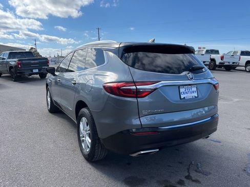 Used 2021 Buick Enclave Essence AWD/4WD image 10