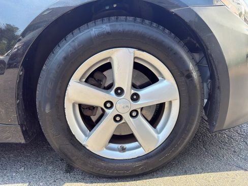 Used 2015 Kia Optima LX FWD image 9