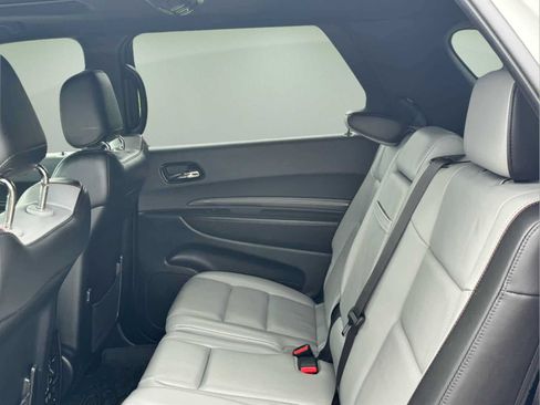 Used 2023 Dodge Durango GT AWD/4WD image 45